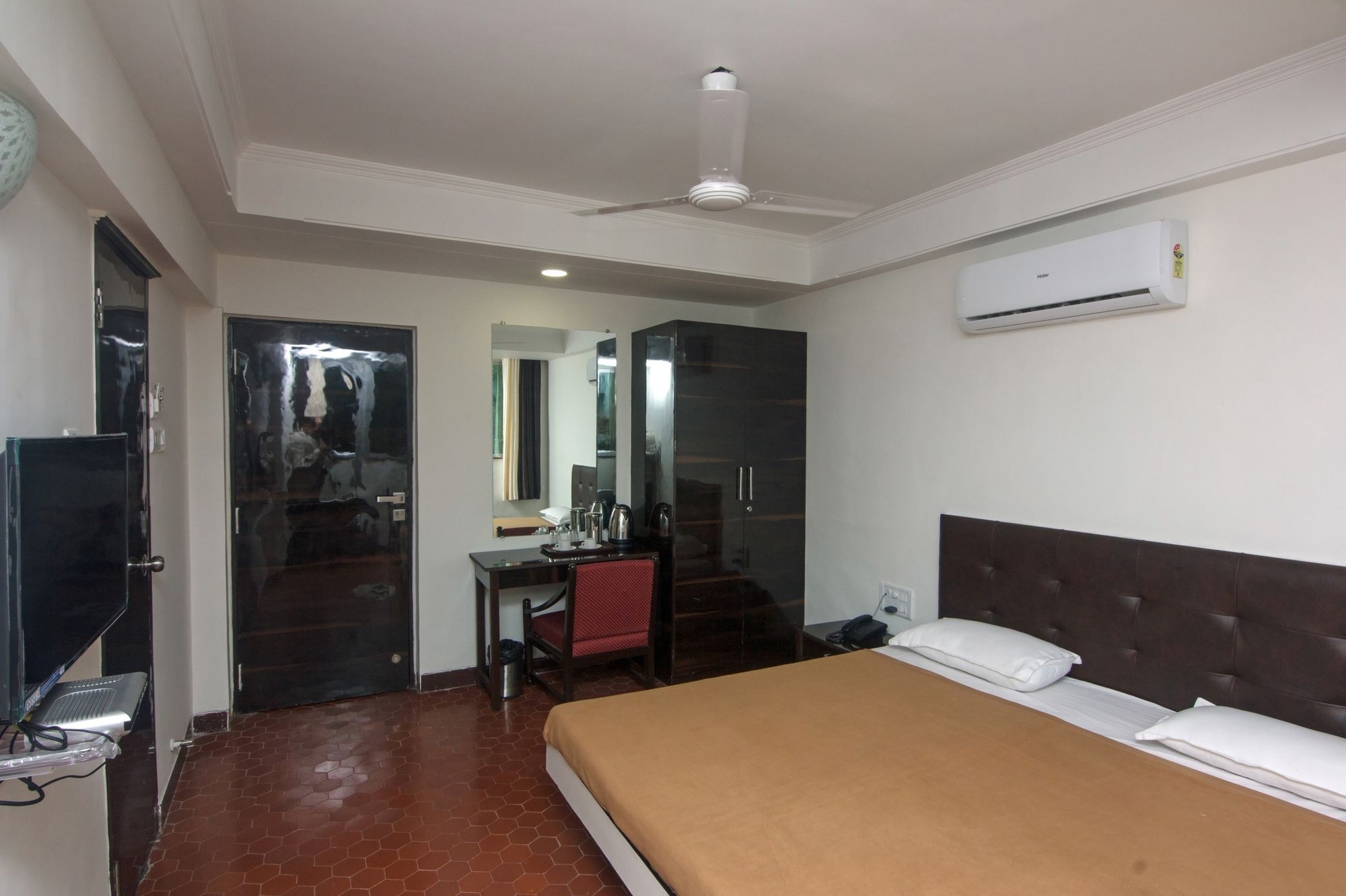 Oyo 9806 Hotel Arvi Lonavala Exterior photo